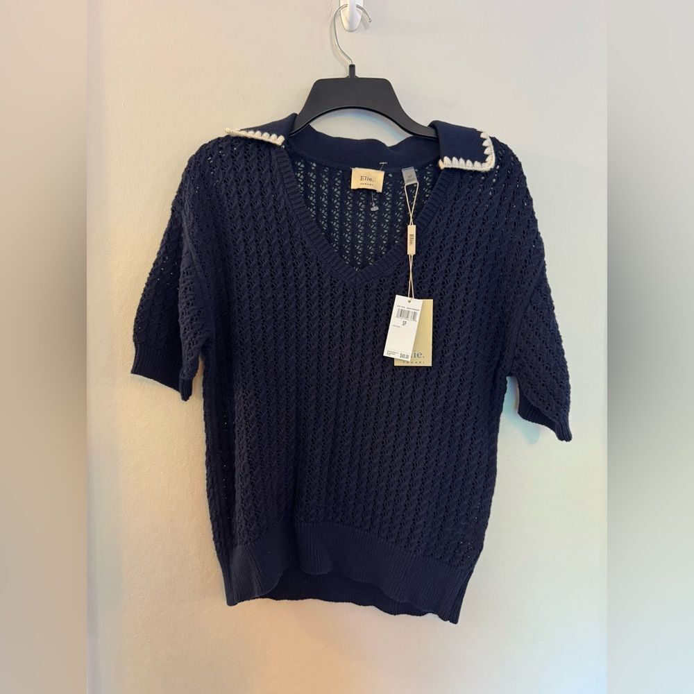 NWT Elie Tahari Navy Blue Knit Top - Size Small